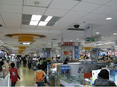 年終市場透視 中關村柜臺交易轉向現金結算，電子產品銷售模式悄然變化